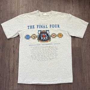 VTG 1991 NUTMEG NCAA FINAL FOUR INDIANAPOLIS GRAPHIC SINGLE STITCH TSHIRT MEN L